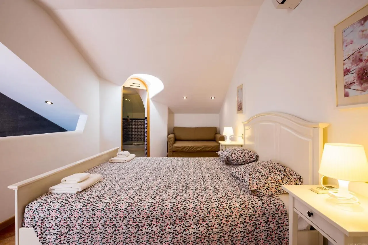אדחה Go2Tenerife Apart'Manon Duplex W/ Solarium, Pools & Sea View ספרד