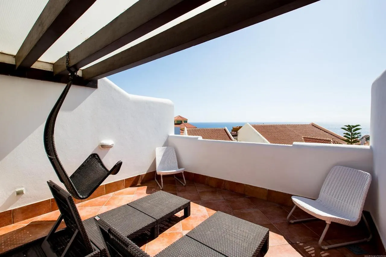 דירה אדחה Go2Tenerife Apart'Manon Duplex W/ Solarium, Pools & Sea View