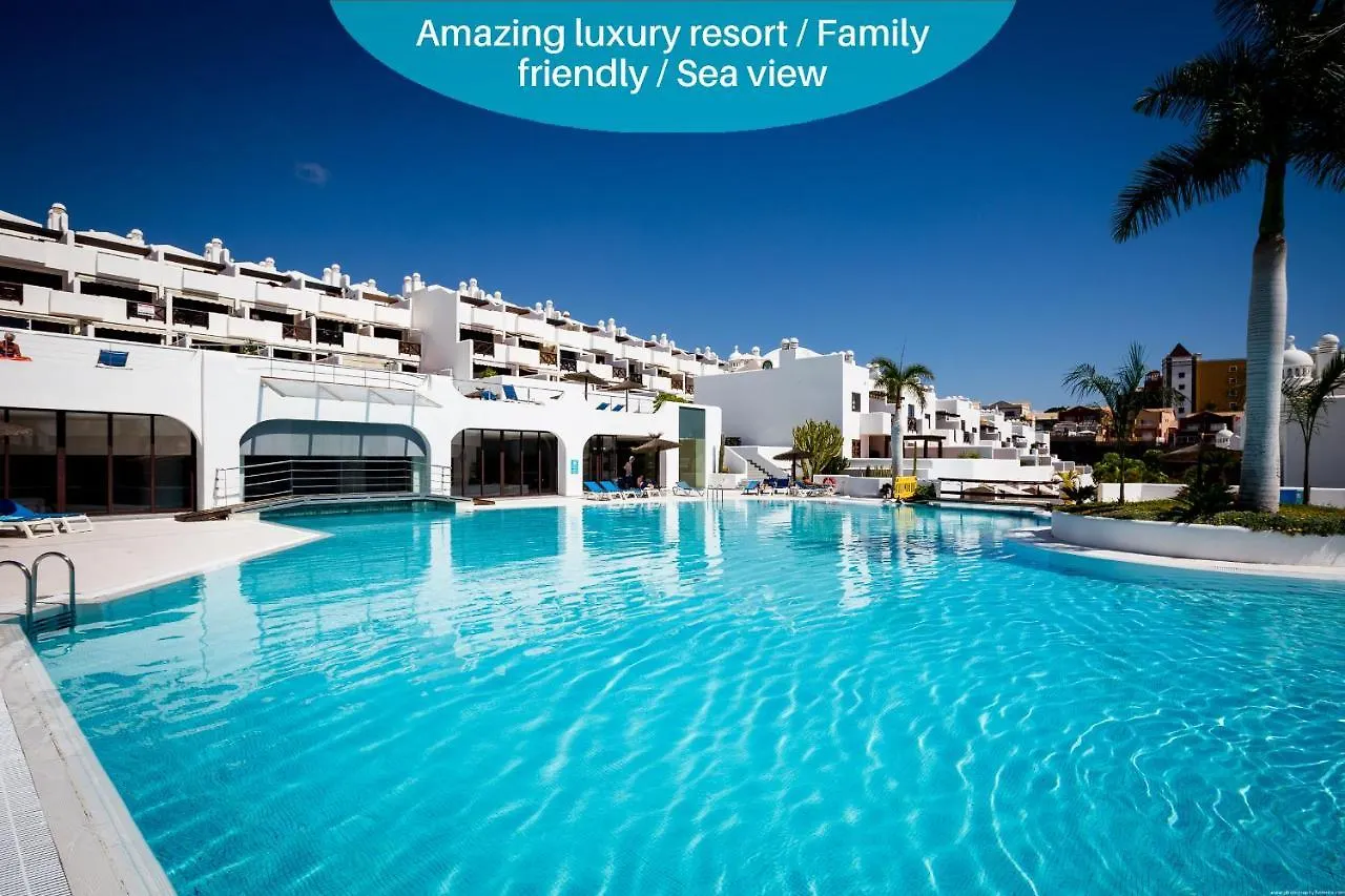 GO2TENERIFE Apart\'Manon Duplex w/ Solarium, pools&sea view location